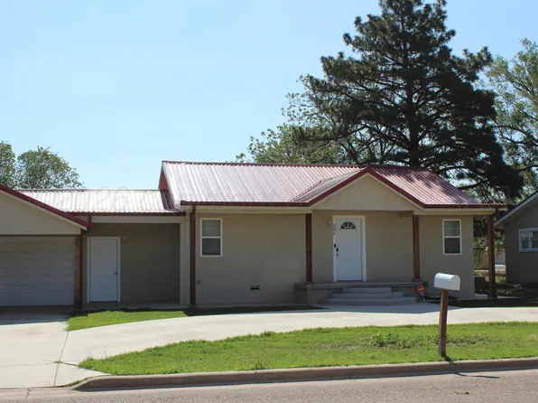 206 Western Ave, Hereford, TX 79045