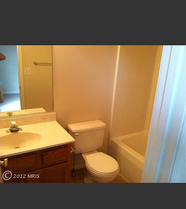 1st image of 10513 Boxmeer Ct