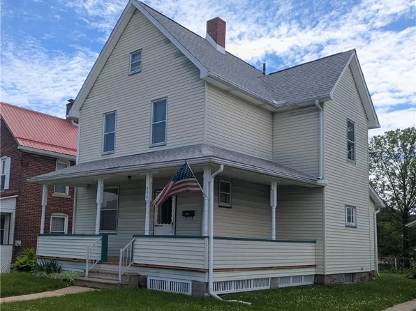 252 Oak St, Indiana, PA 15701