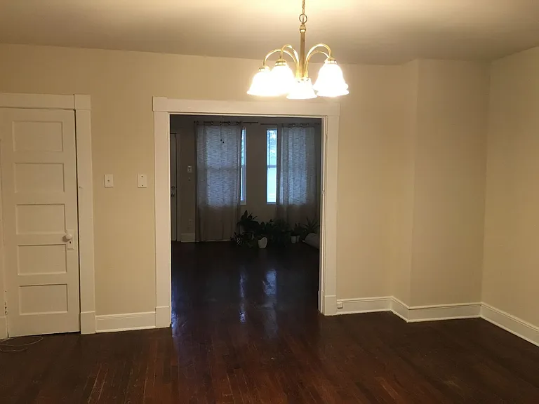 3202 Q St — Photo 4