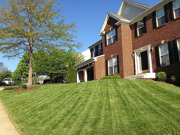 2nd image of 314 Hidden Creek Ln