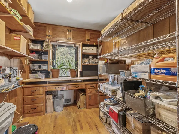 75-27 Furmanville Avenue image 14 of 19