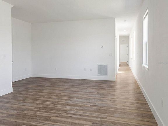 5th image of 215 C St #B