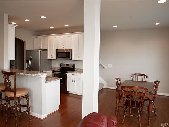 3rd image of 5288-5288 Fredericks Stand