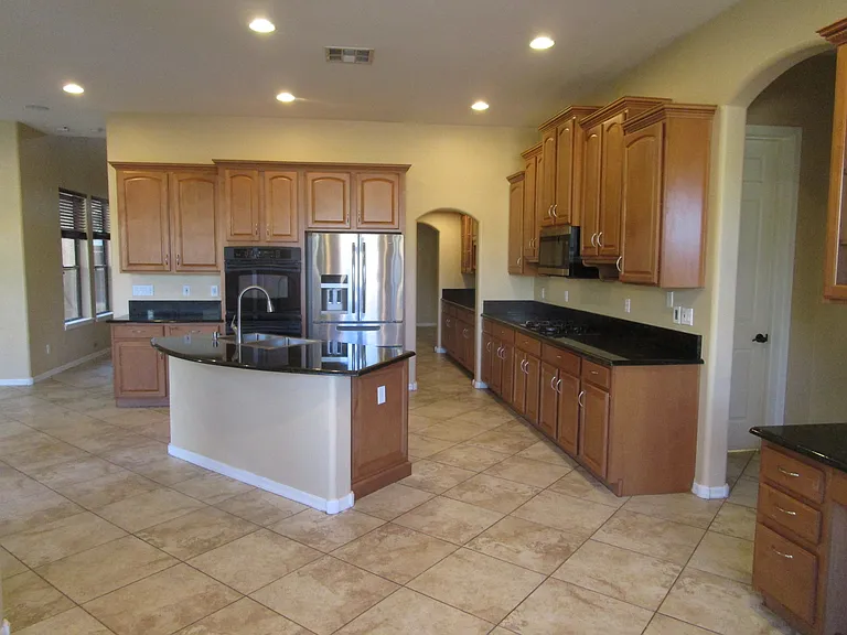 Spacious Kitchen