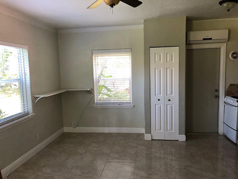 1st image of 1409 NE 4th Ct APT 4