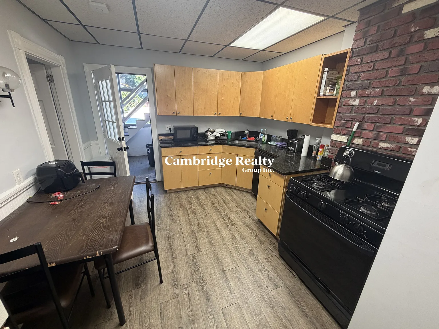 2 bed, $2,800 — Photo 1