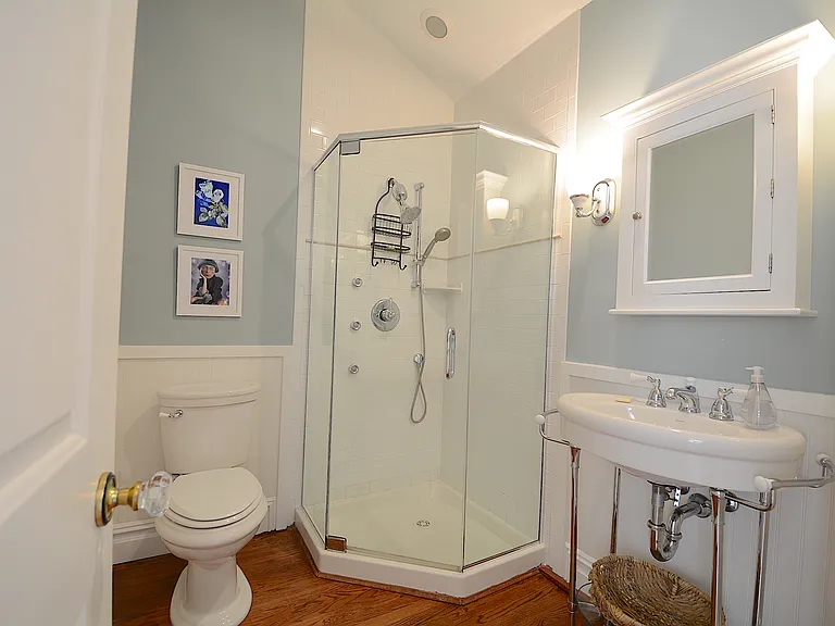 54 Halsey Rd — Photo 15