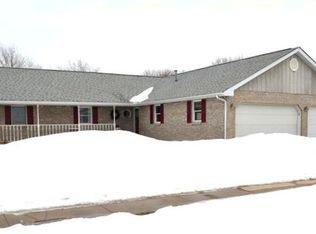 1043 Ferrari Dr, Coal City, IL 60416