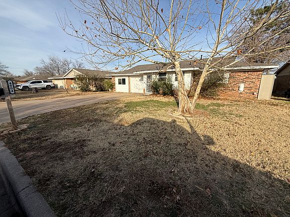 3rd image of 4804 SE Ellsworth Ave