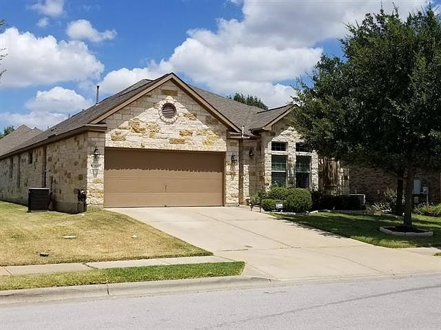 1st image of 511 Rolling Brook Ln