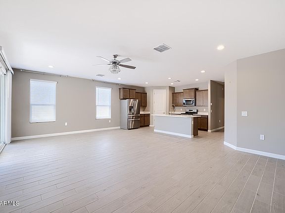4th image of 38247 W SANTA BARBARA Avenue