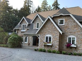 9094 Kono Ln NE #2, Bainbridge Island, WA 98110