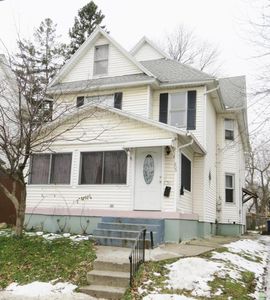609 Davis Ave NW, Grand Rapids, MI, 49504