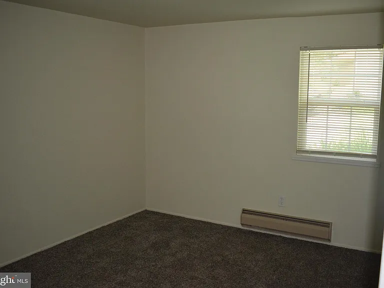 2101 Hill Rd #1 — Photo 23