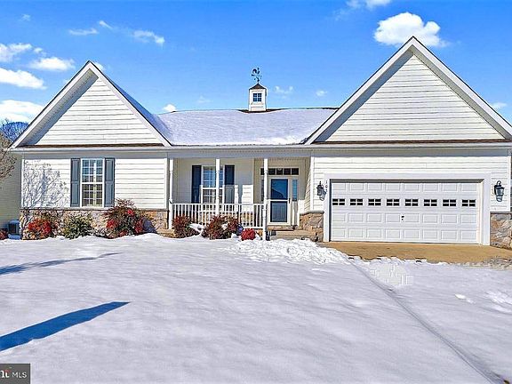 4th image of 103 Oysterman Dr