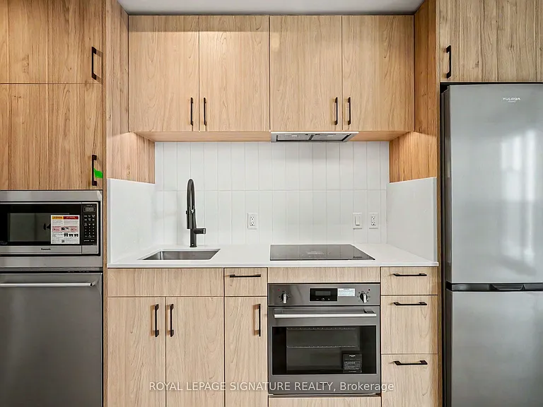 109 Erskine Ave #1111 — Photo 26