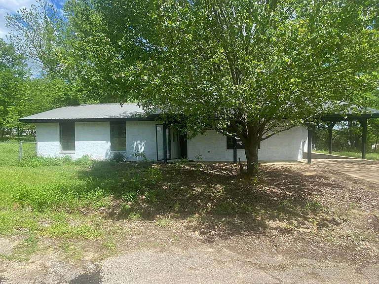 509 E Kiamichi St — Photo 4