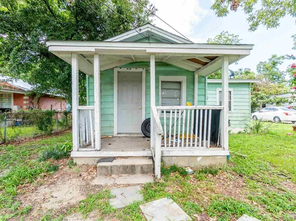 3042 N Guillemard St, Pensacola, FL 32503