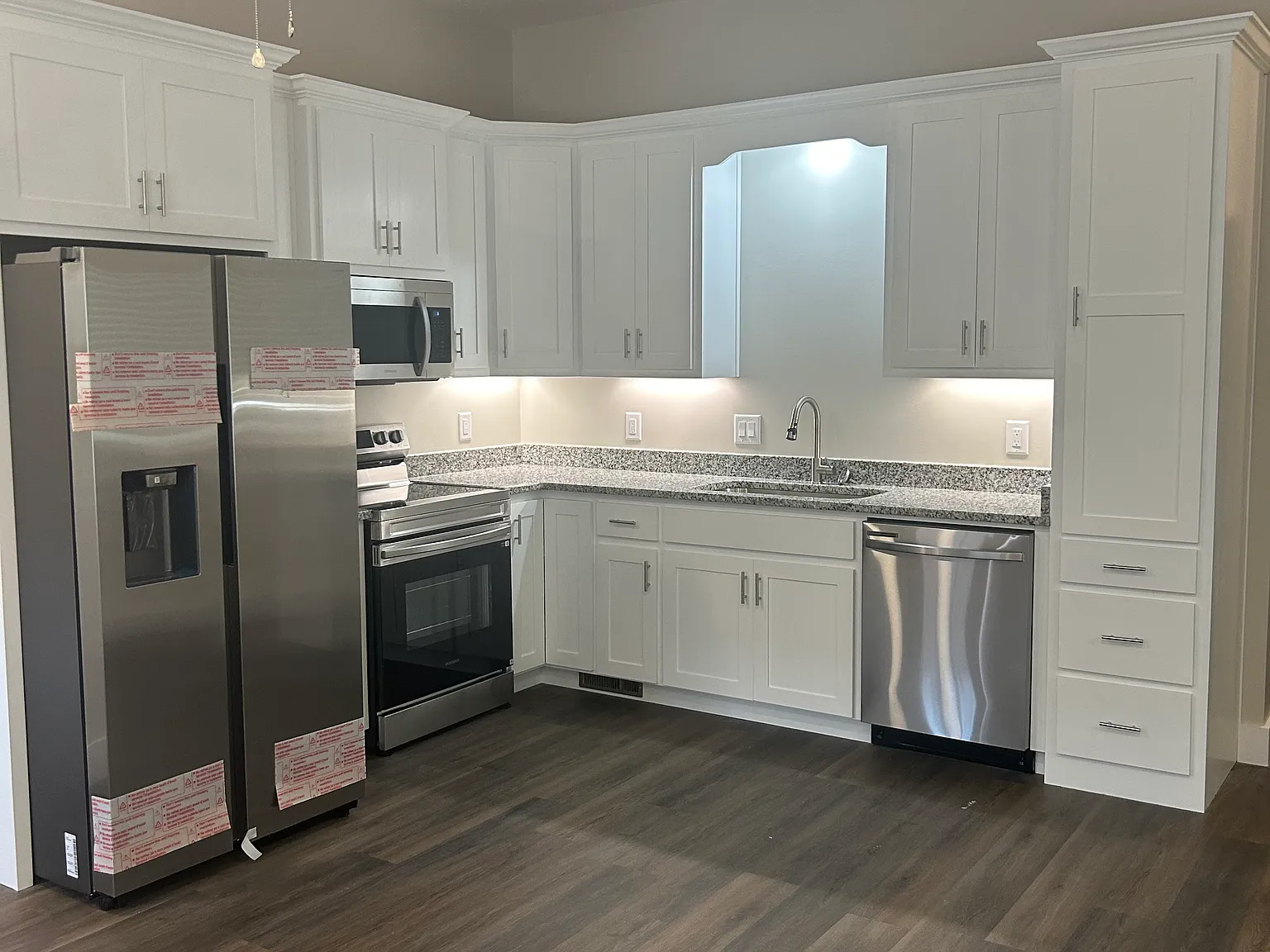 2 bed, $1,450 — Photo 3