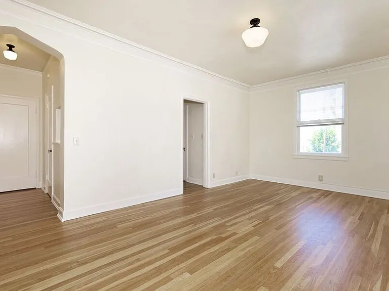2709 Dwight Way Bishop — Photo 43