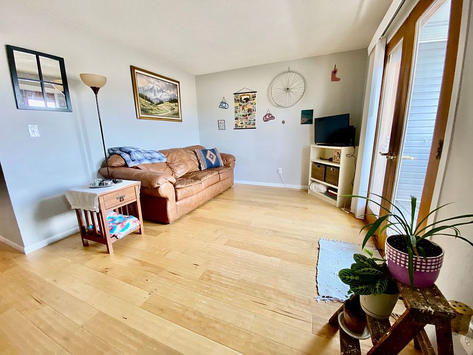 1st image of 315 Buchanan St NE APT 8