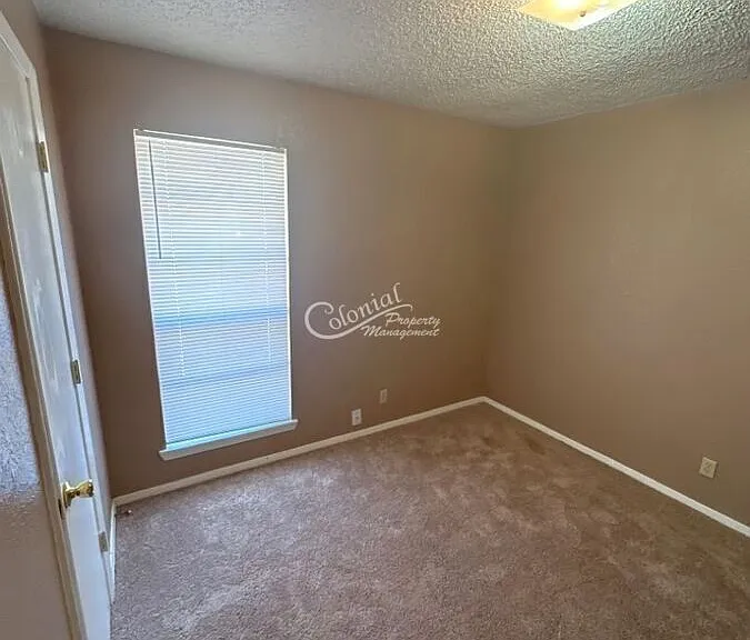 1514 Missouri Ave — Photo 13