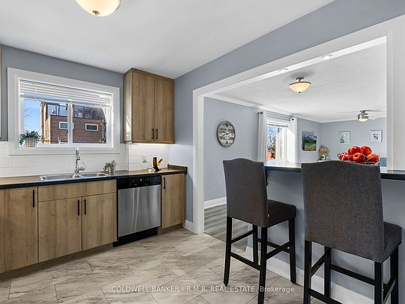 4th image of 26 Spencer St E #201