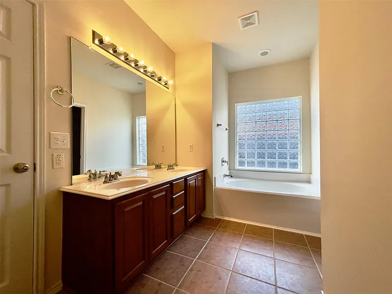 3514 Leaf Vines Dr — Photo 21
