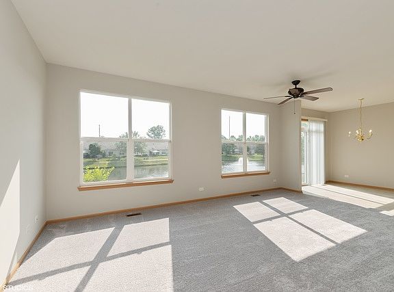 4th image of 1428 Reserve Ln Unit 1