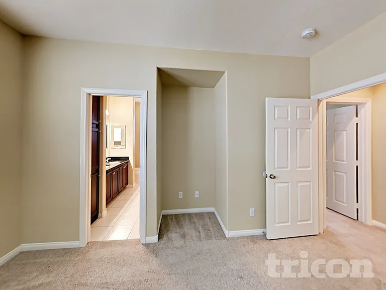 5344 Flowing Spring St — Photo 8