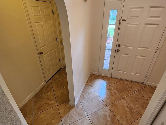 3rd image of 3901 Sunset Cove Dr