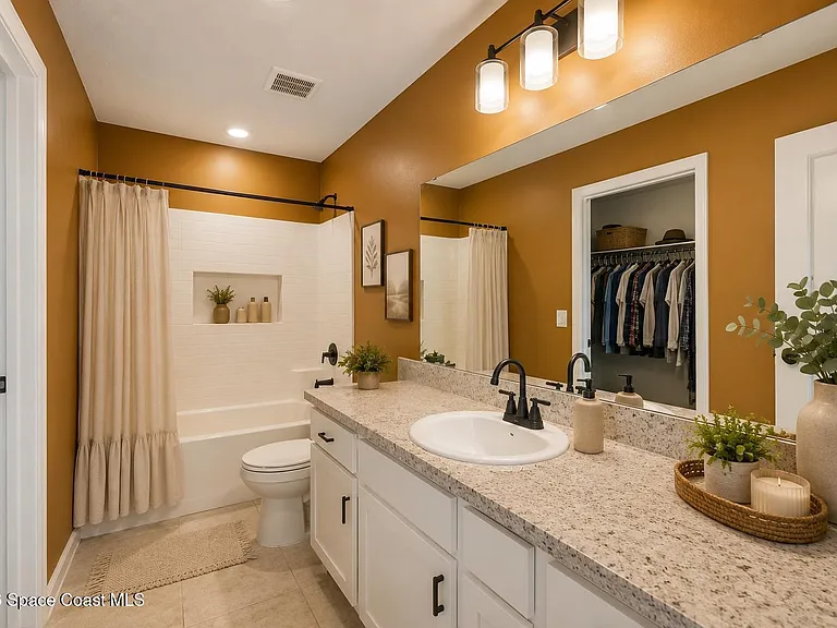 2024 Hemingway Cir — Photo 11