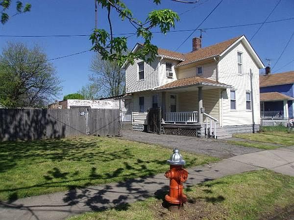 1st image of 3292 W 31st St