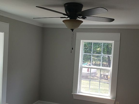 5th image of 4543 Lyba St