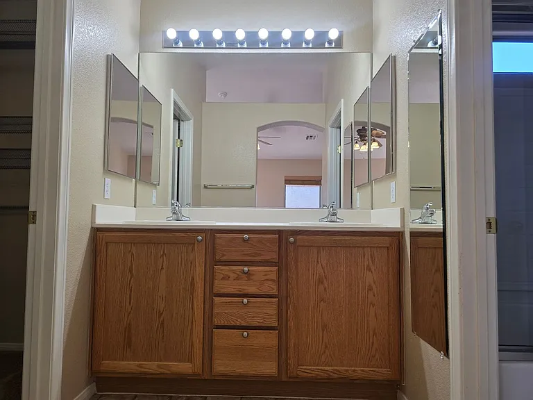 8300 Apple Spice St — Photo 2