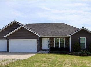 389 SE 981st, Knob Noster, MO 65336