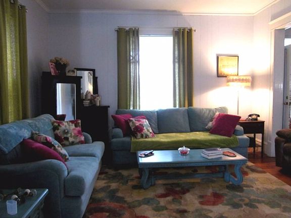 4th image of 303 N Washington St
