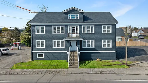 109 S Park St Photo 1