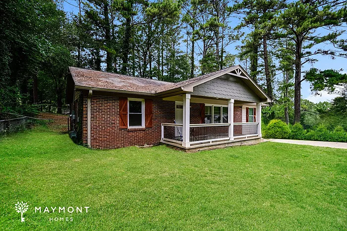 4515 Burks Rd — Photo 2