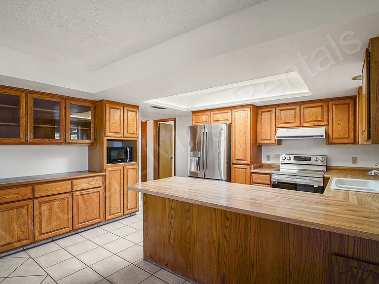 171 Impala Ln — Photo 8
