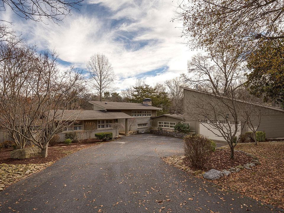 1st image of 606 Bedford Forest Ct