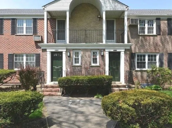 224-39 64th Ave 1st Floor, Bayside, NY 11364