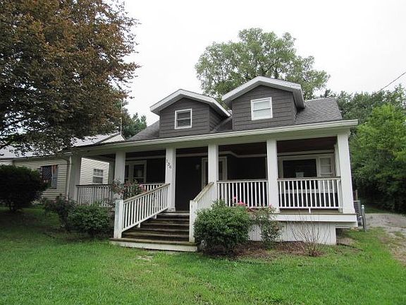 2nd image of 136 Highland Ave