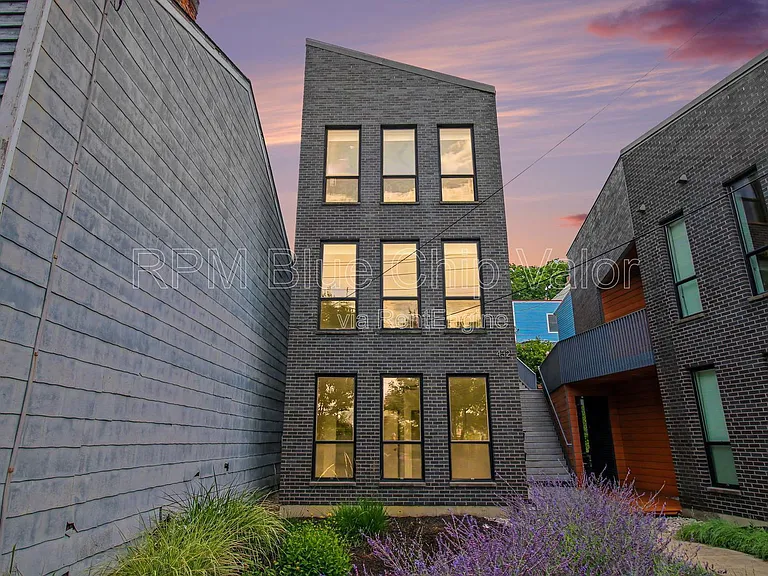 432 Liberty Hl #A — Photo 36