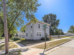 602 5th St, Ludington, MI 49431