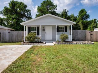 5833 Congress St, Gulf Breeze, FL 32563