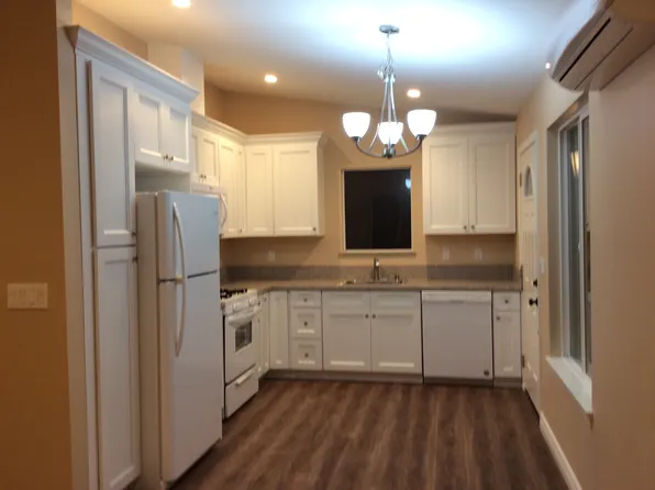 5810 Dovetail Dr, Agoura Hills, CA 91301