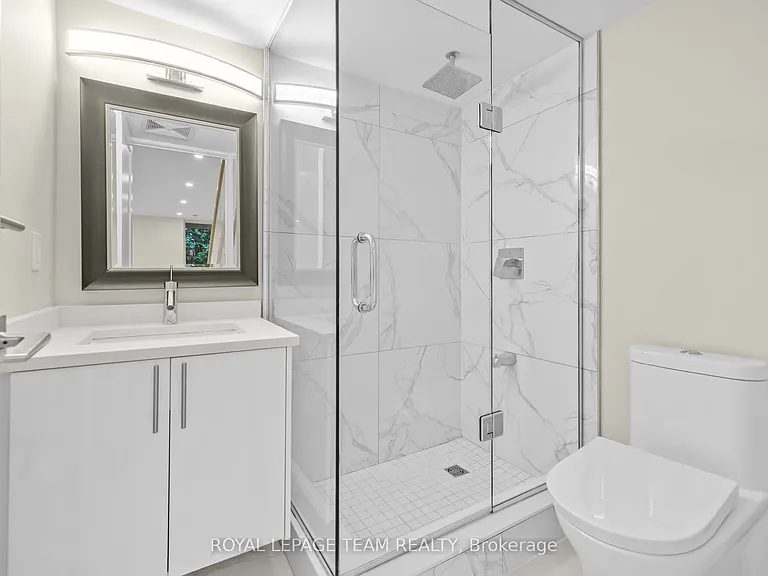 498 Wentworth Ave — Photo 31