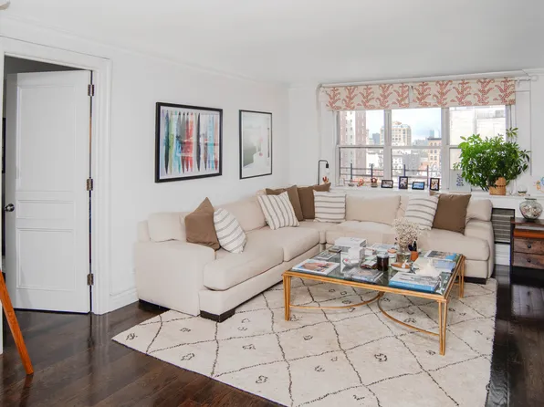 31 Jane Street image 1 of 13